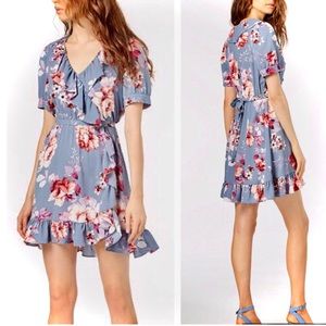 L (12) Jill Stuart Flirty Floral Faux-Wrap Dress